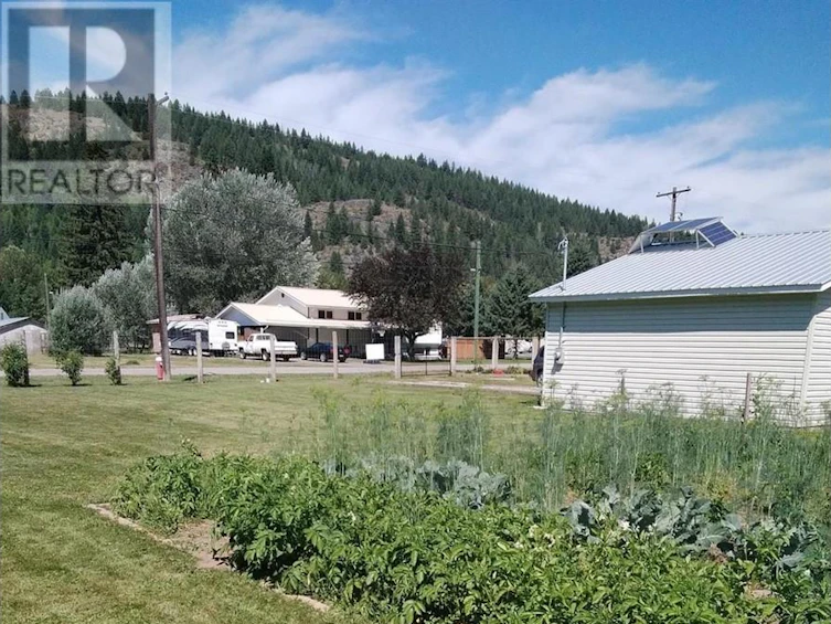 618 N Kimberley Avenue, Greenwood, BC, V0H 1J0 - 15