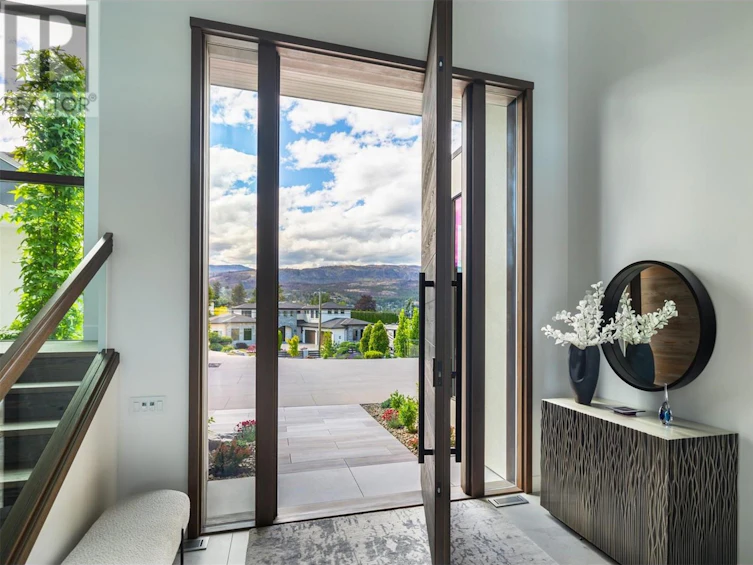 2463 Thacker Drive, West Kelowna, BC, V1Z 1V9 - 17