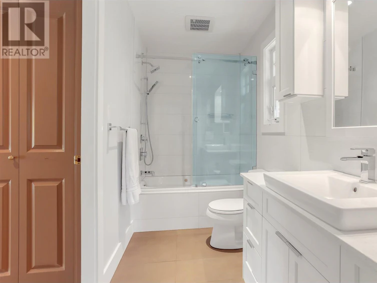 1805 West 61st Avenue, Vancouver, BC, V6P 2C5 - 22