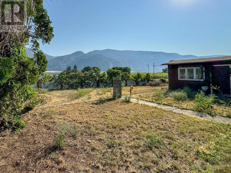 10001 87th Street, Osoyoos, BC, V0H 1V2 - 17