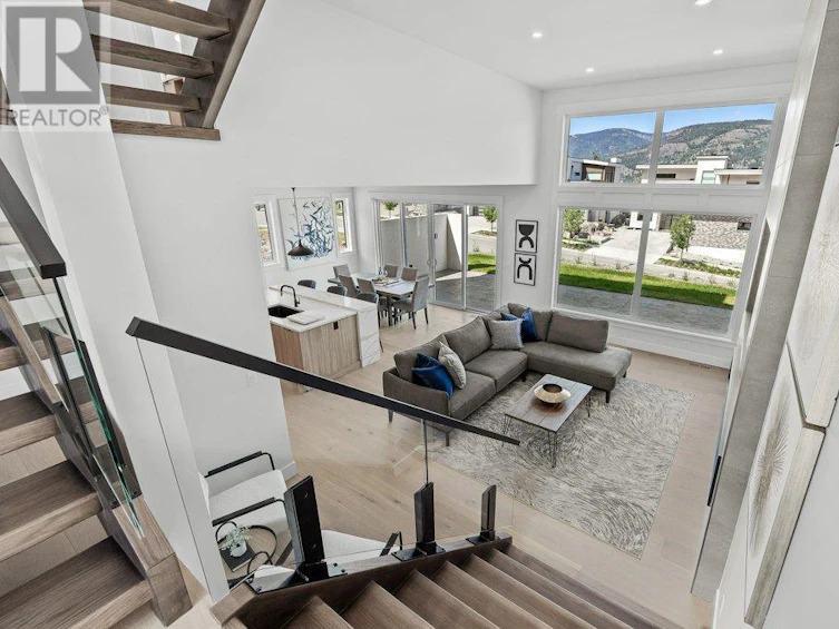 520 Clifton Lane, Kelowna, BC, V1V 1A5 - 7