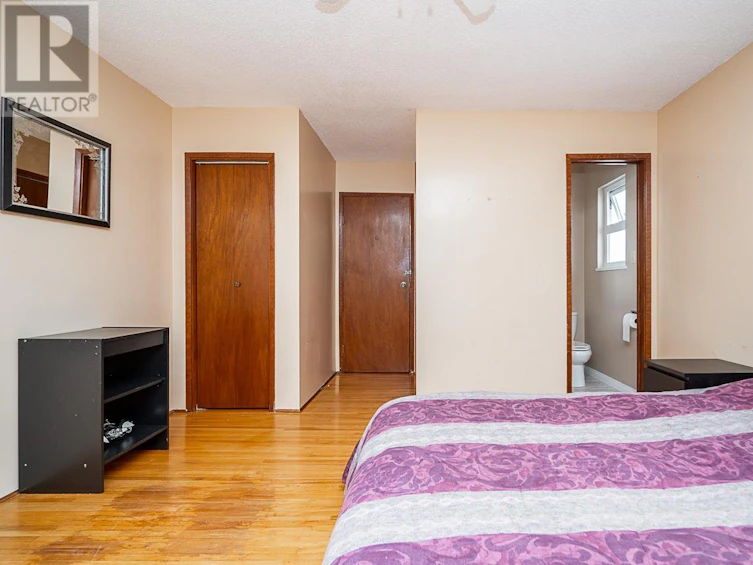 2476 East 29th Avenue, Vancouver, BC, V5R 1T9 - 14