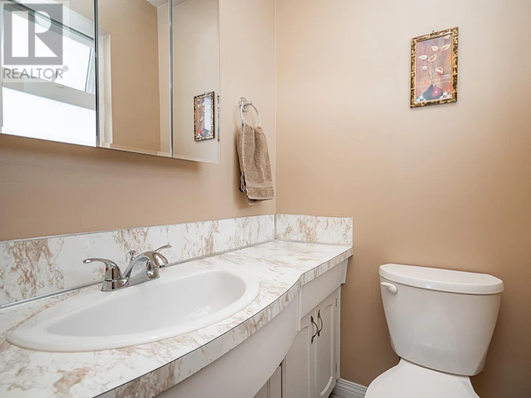 2476 East 29th Avenue, Vancouver, BC, V5R 1T9 - 15