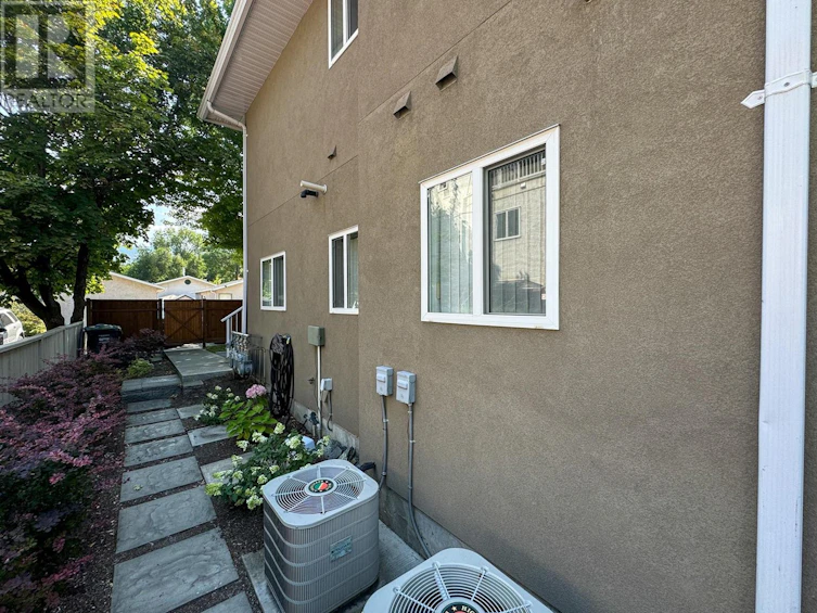 201-1432 Government Street, Penticton, BC, V2A 4W1 - 16
