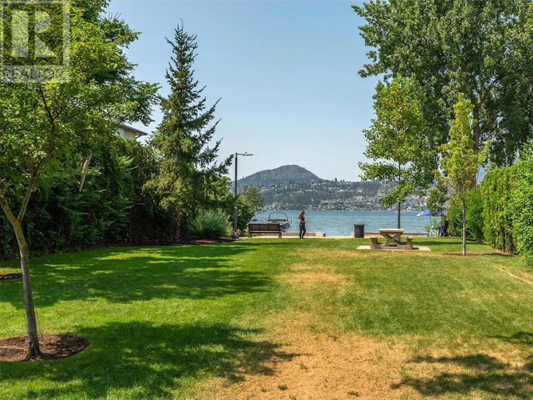 112-2901 Abbott Street, Kelowna, BC, V1Y 1G7 - 58