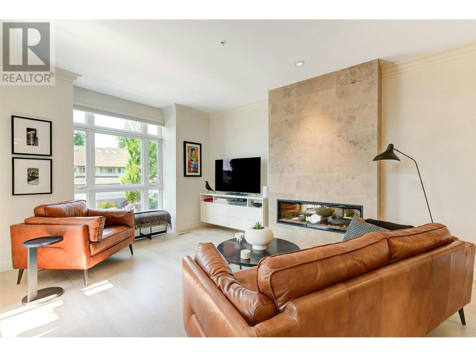 112-2901 Abbott Street, Kelowna, BC, V1Y 1G7 - 6
