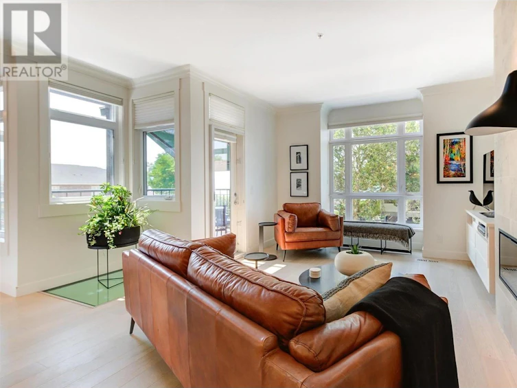 112-2901 Abbott Street, Kelowna, BC, V1Y 1G7 - 7