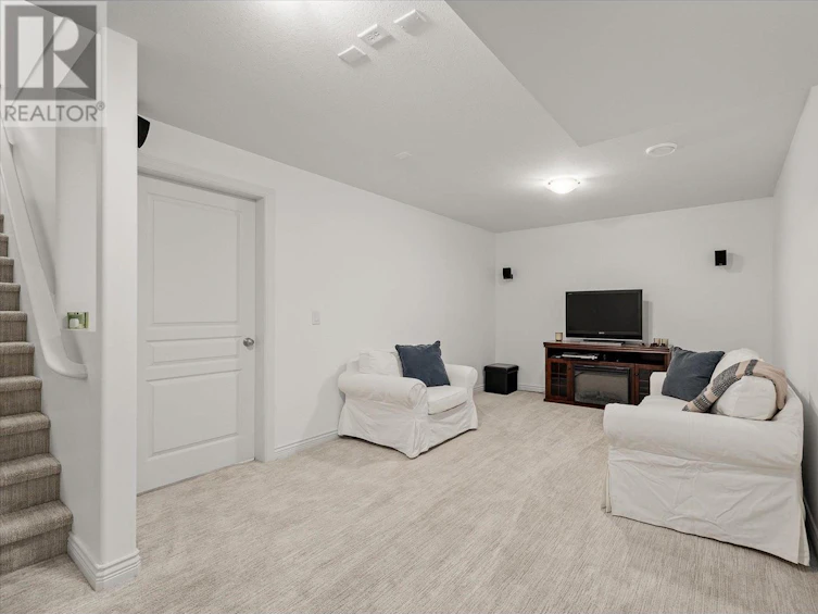 336 Mccarren Avenue, Kelowna, BC, V1W 5A6 - 27