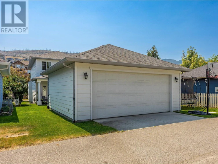 336 Mccarren Avenue, Kelowna, BC, V1W 5A6 - 39