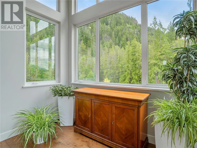 3655 Mcbride Road, Blind Bay, BC, V0E 1H1 - 36