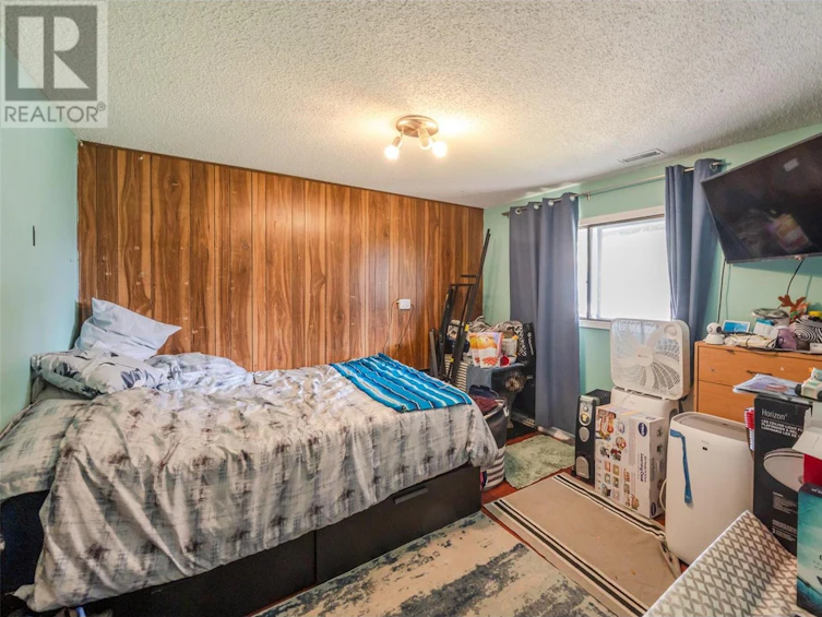 119 Yorkton Avenue, Penticton, BC, V2A 3V3 - 11