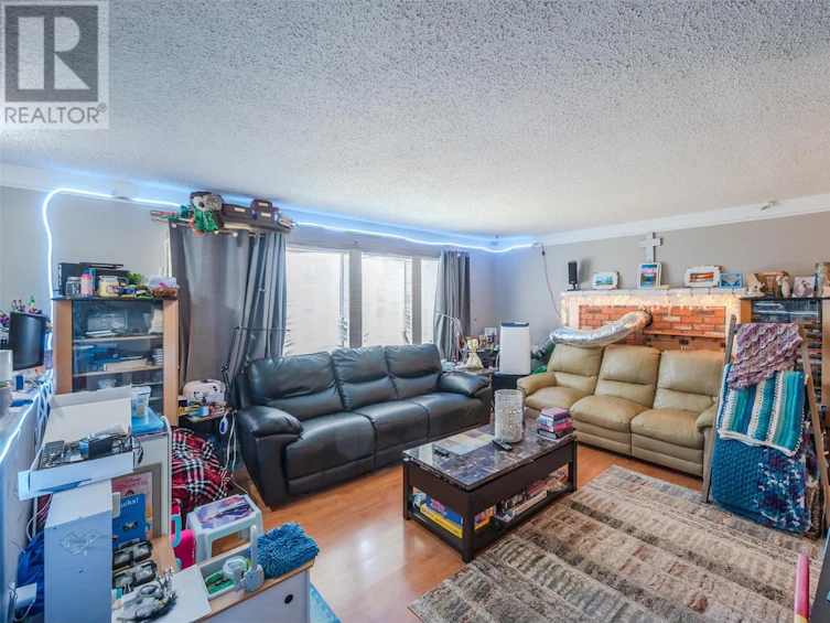 119 Yorkton Avenue, Penticton, BC, V2A 3V3 - 14