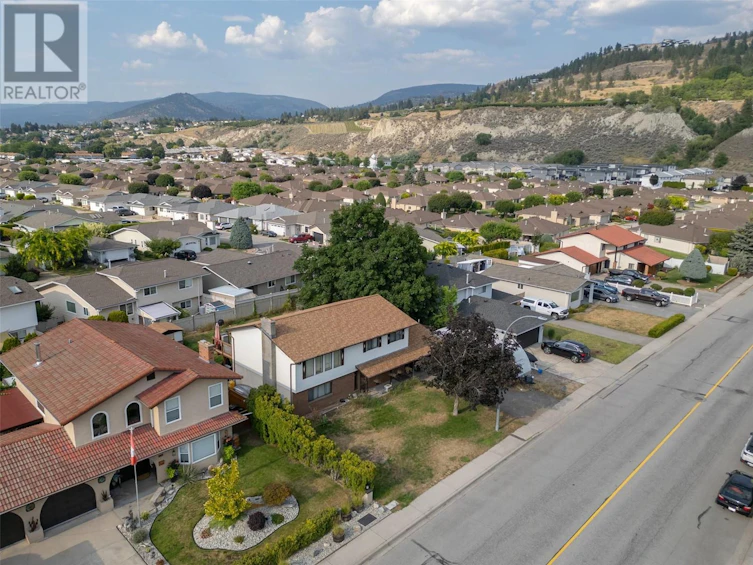 119 Yorkton Avenue, Penticton, BC, V2A 3V3 - 48