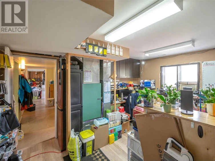 119 Yorkton Avenue, Penticton, BC, V2A 3V3 - 8