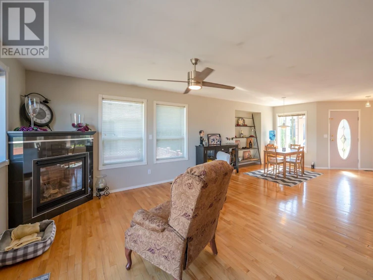1893 Sandstone Drive, Penticton, BC, V2A 8Y6 - 11