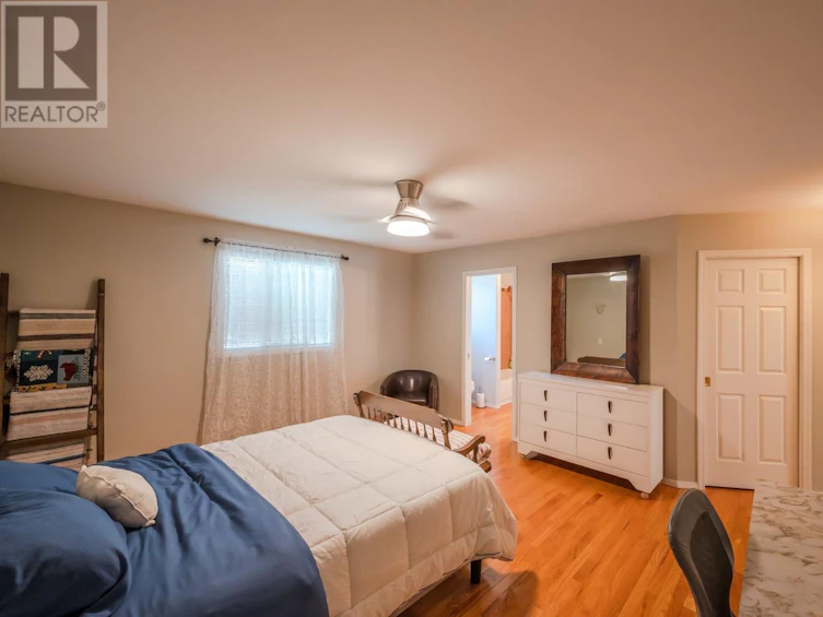 1893 Sandstone Drive, Penticton, BC, V2A 8Y6 - 26