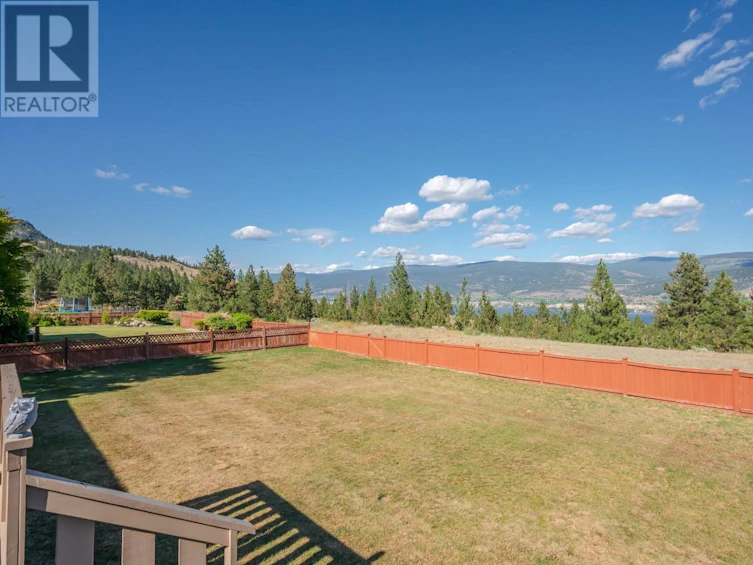 1893 Sandstone Drive, Penticton, BC, V2A 8Y6 - 36