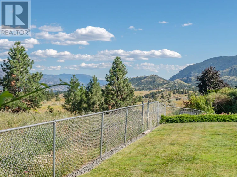 1893 Sandstone Drive, Penticton, BC, V2A 8Y6 - 40