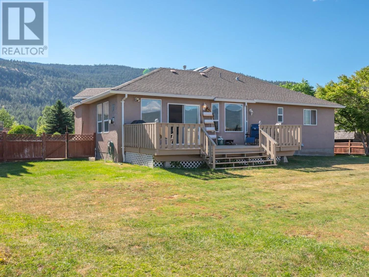1893 Sandstone Drive, Penticton, BC, V2A 8Y6 - 44