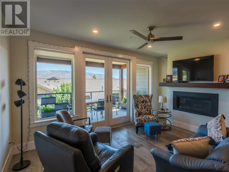 218-4000 Redstone Crescent, Peachland, BC, V0H 1X5 - 2