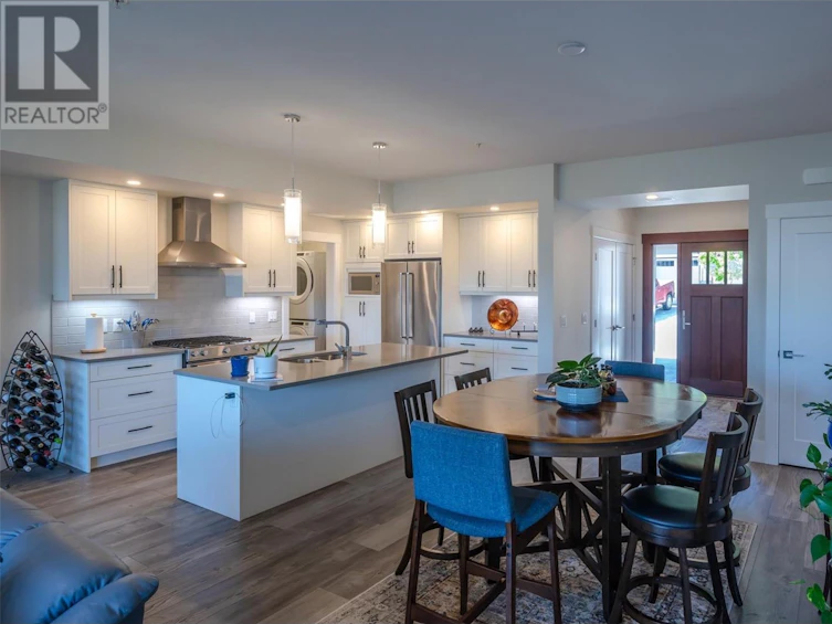 218-4000 Redstone Crescent, Peachland, BC, V0H 1X5 - 7