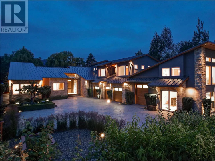 2463 Whitworth Road, West Kelowna, BC, V4T 2K5