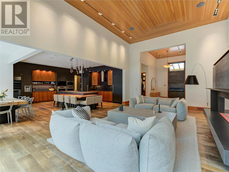 2463 Whitworth Road, West Kelowna, BC, V4T 2K5 - 15
