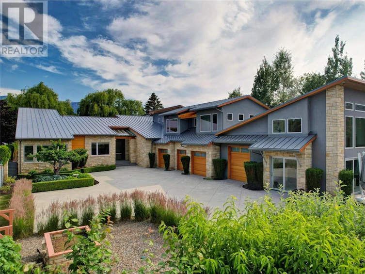 2463 Whitworth Road, West Kelowna, BC, V4T 2K5 - 2