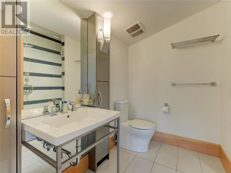2463 Whitworth Road, West Kelowna, BC, V4T 2K5 - 66