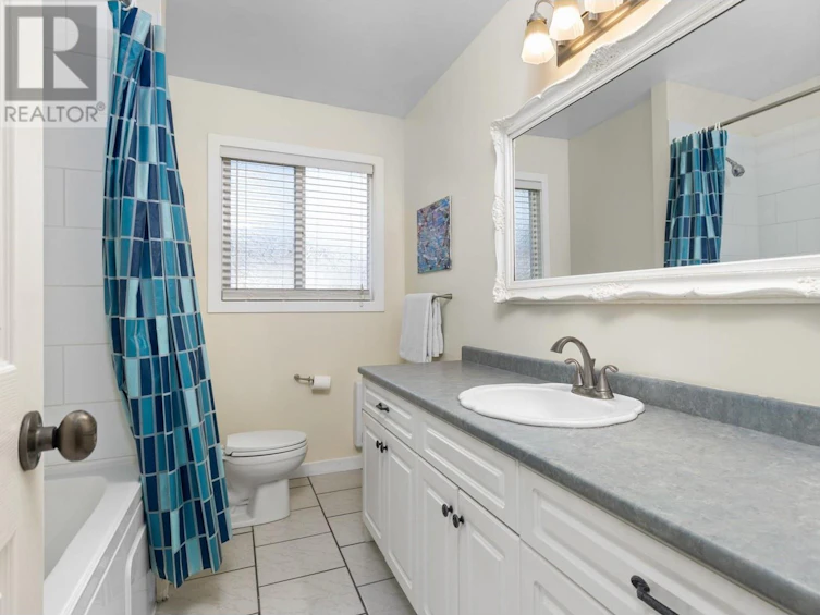2169 Peters Road, West Kelowna, BC, V4T 2C3 - 25