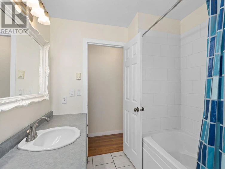 2169 Peters Road, West Kelowna, BC, V4T 2C3 - 26