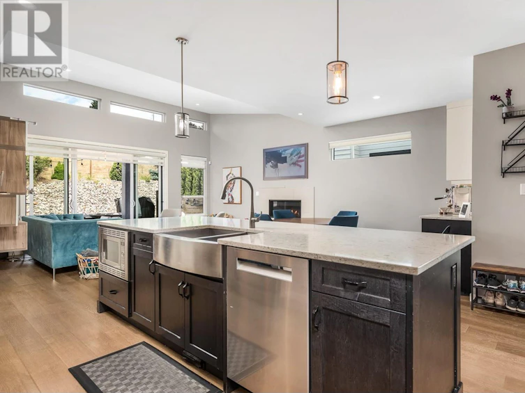 3-5350 Silver Star Road, Vernon, BC, V1B 3K4 - 11