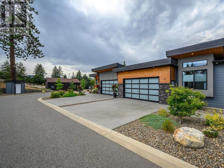 3-5350 Silver Star Road, Vernon, BC, V1B 3K4 - 3