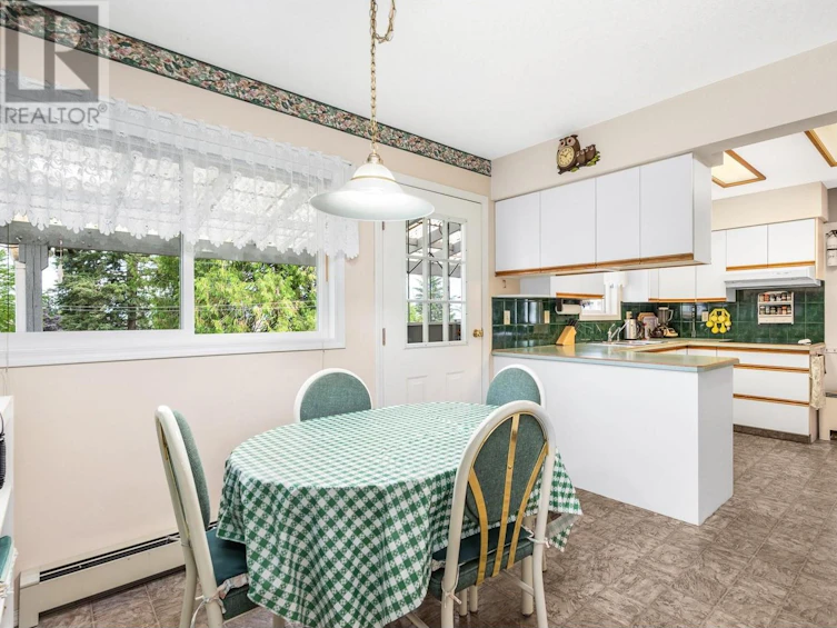3388 Lockhart Drive, Armstrong, BC, V0E 1B8 - 10