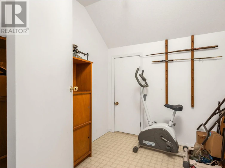 3388 Lockhart Drive, Armstrong, BC, V0E 1B8 - 23