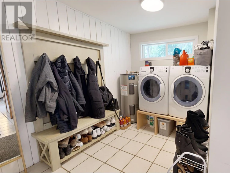 6263 Mulligan Drive, 100 Mile House, BC, V0K 2E3 - 25