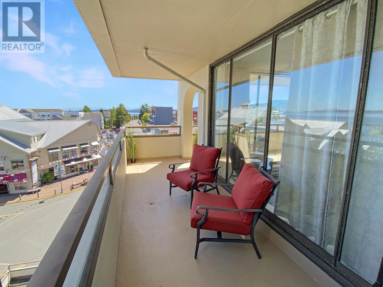 422-9805 Second Street, Sidney, BC, V8L 4T9 - 6