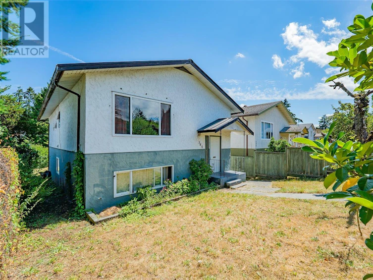 540 Wakesiah Avenue, Nanaimo, BC, V9R 3L1 - 28