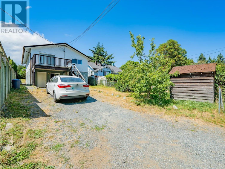 540 Wakesiah Avenue, Nanaimo, BC, V9R 3L1 - 33