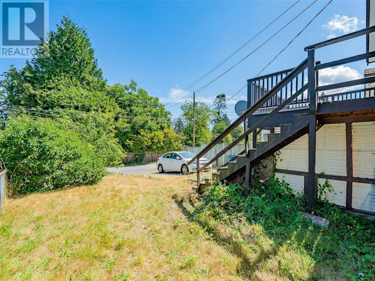 540 Wakesiah Avenue, Nanaimo, BC, V9R 3L1 - 41
