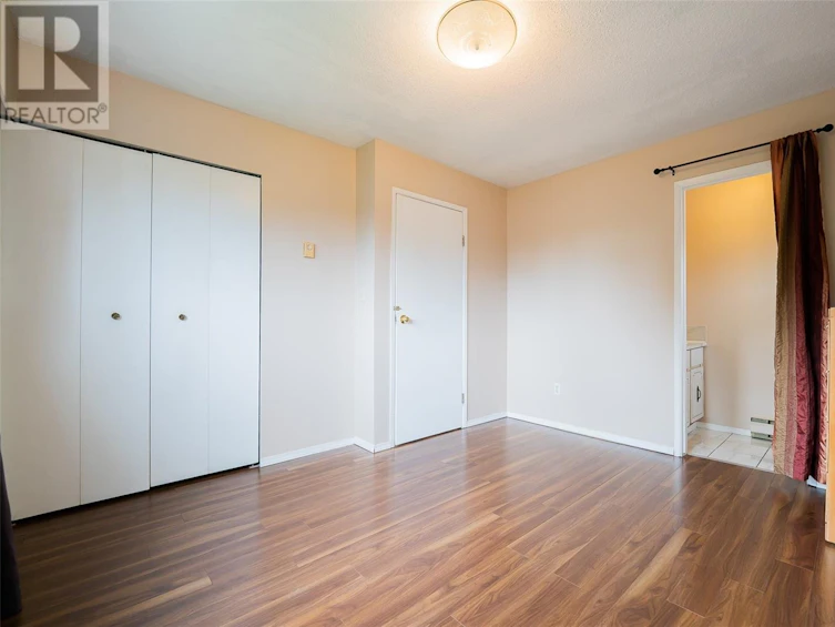 540 Wakesiah Avenue, Nanaimo, BC, V9R 3L1 - 6