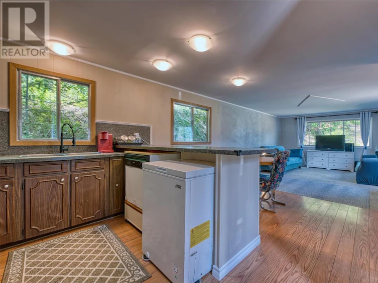 4117 Dear Road, Falkland, BC, V0E 1W1 - 11