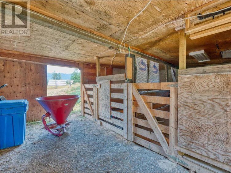 4117 Dear Road, Falkland, BC, V0E 1W1 - 14