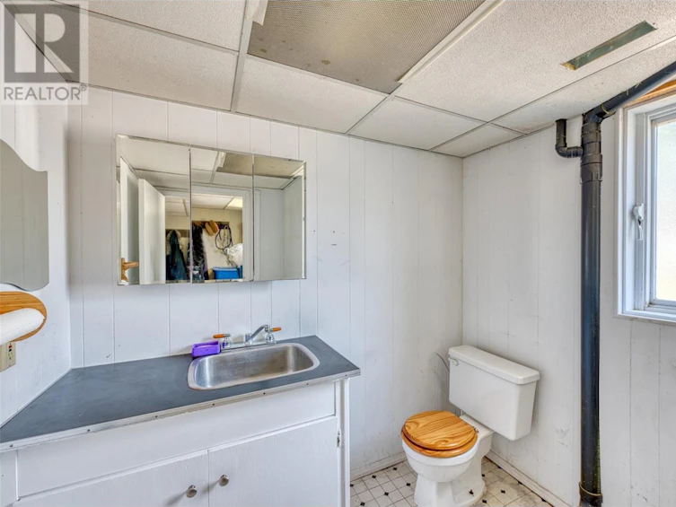 4117 Dear Road, Falkland, BC, V0E 1W1 - 16