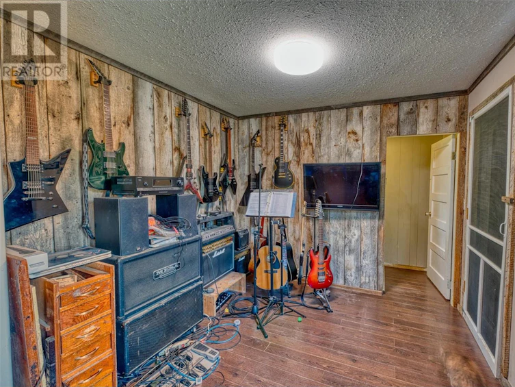 4117 Dear Road, Falkland, BC, V0E 1W1 - 19