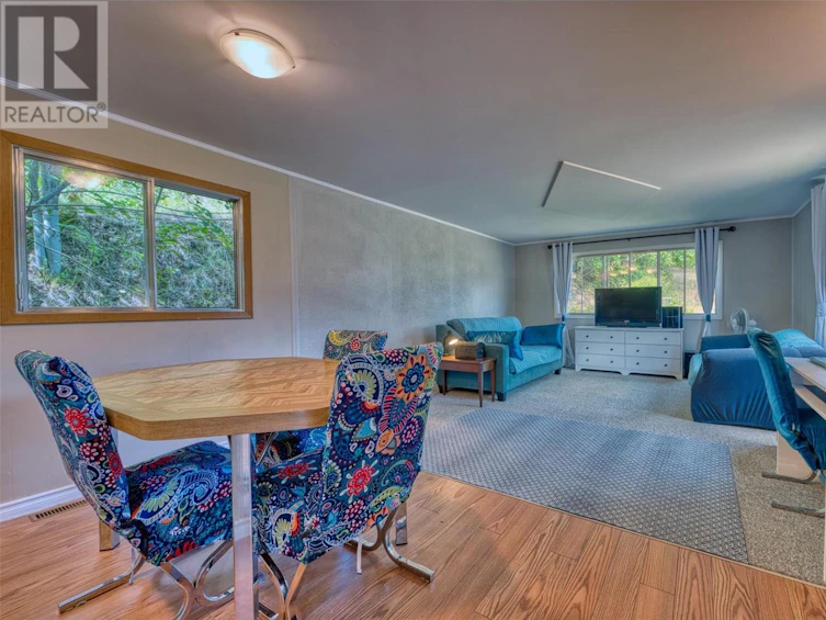 4117 Dear Road, Falkland, BC, V0E 1W1 - 2