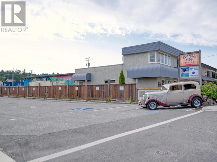 5549 Wharf Avenue, Sechelt, BC, V0N 3A0 - 15