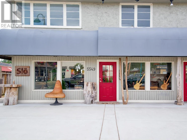 5549 Wharf Avenue, Sechelt, BC, V0N 3A0 - 2