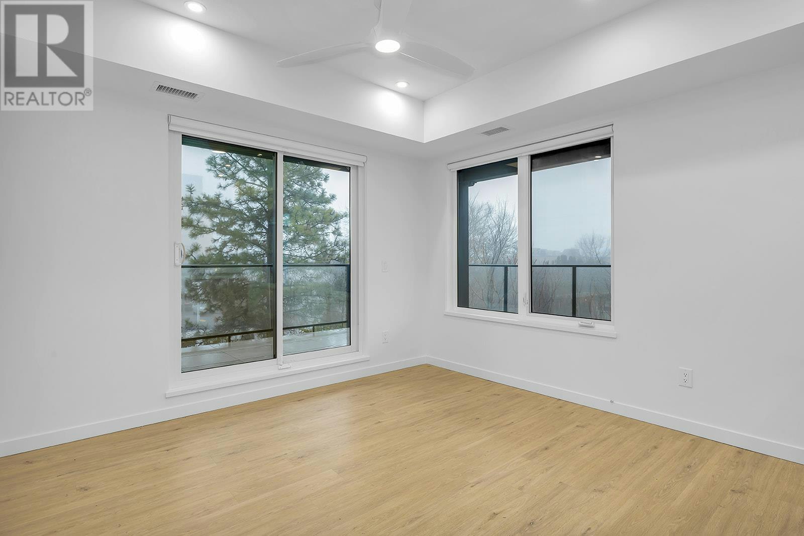 302-417 Cedar Avenue, Kelowna, BC, V1Y 4X2 - 14