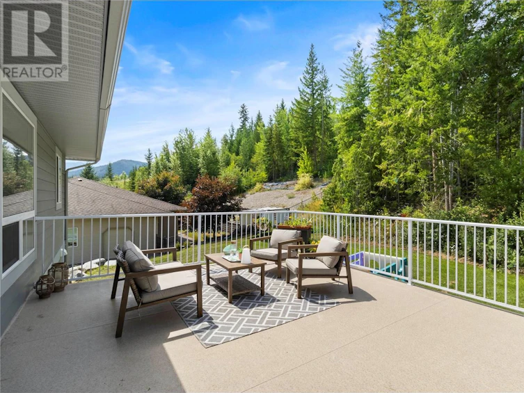2529 Valley Place, Blind Bay, BC, V0E 1H2 - 16